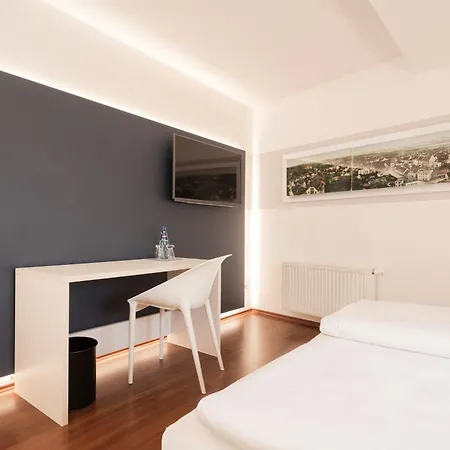 Hotel Brauerei Und Krone