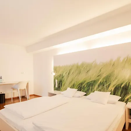 Brauerei Und Krone ホテル