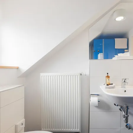 ホテル Brauerei Und Krone *