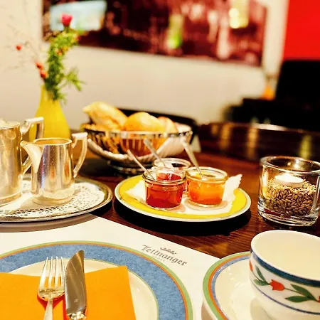 Brauerei Und Krone ホテル *