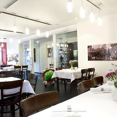Brauereigasthof Krone Hotel *