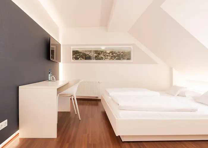 Brauerei Und Krone Hotel